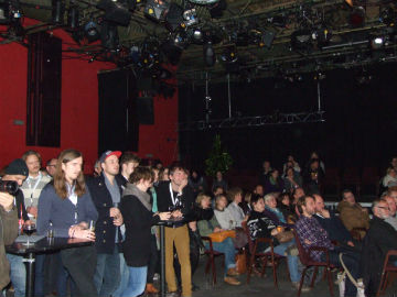 Full of anticipation: The crowd enjoying the Danish talents in Köln Full of anticipation: The crowd enjoying the Danish talents in Köln